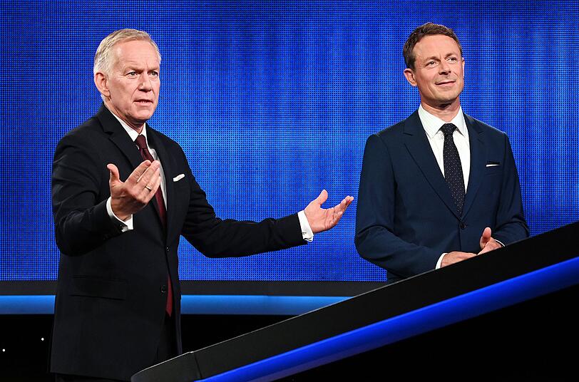 Johannes B. Kerner (links) führt bei der öffentlich-rechtlichen Konkurrenz selbst durch eine Quizshow am Samstagabend. Ein Vorteil ist das jedoch nicht. Rechts: Alexander Bommes. Johannes B. Kerner (links) führt bei der öffentlich-rechtlichen Konkurrenz selbst durch eine Quizshow am Samstagabend. Ein Vorteil ist das jedoch nicht. Rechts: Alexander Bommes.