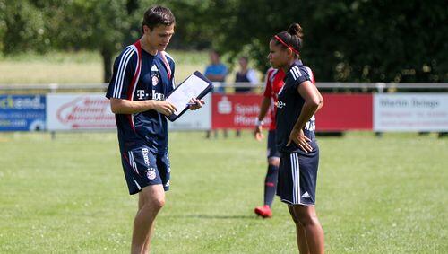 Bayern-Trainer Thomas Wörle freut sich über die zwei Neuzugänge. Bayern-Trainer Thomas Wörle freut sich über die zwei Neuzugänge.