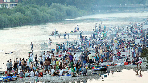 Full Moon Party an der Isar? Jetzt doch nicht, der Veranstalter hat die Feier verlegt.