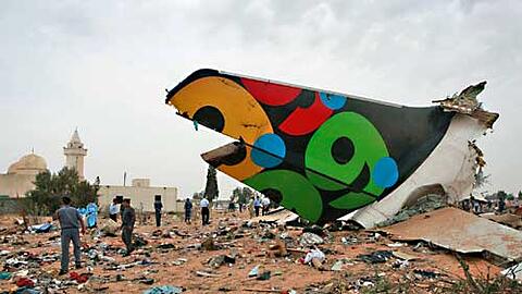 Trümmer des Airbus A 330 an der Absturzstelle