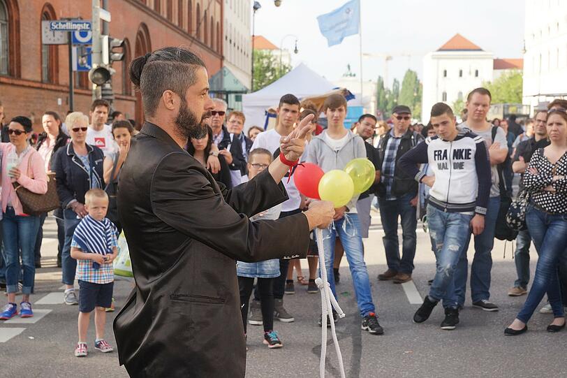 Ein Streifzug durch das Streetlife Festival und das Corso Leopold.
