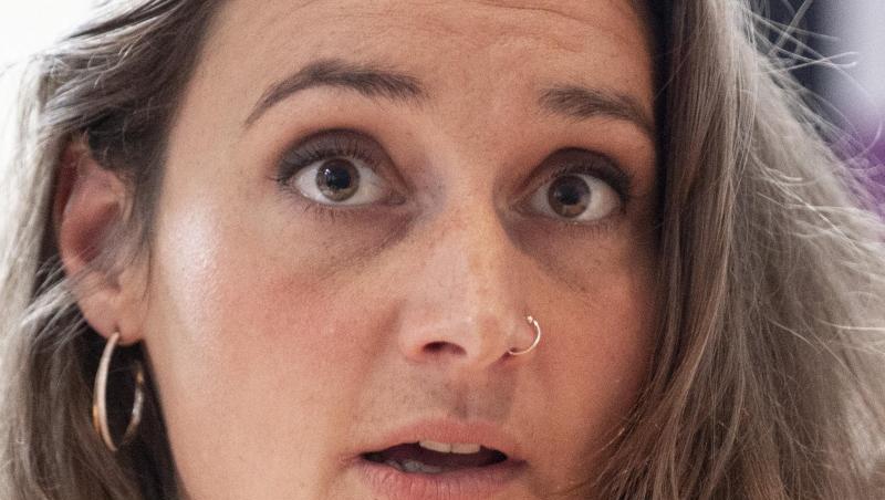 Umweltaktivistin Tina Velo hat klare Worte für die Autoindustrie. Umweltaktivistin Tina Velo hat klare Worte für die Autoindustrie.