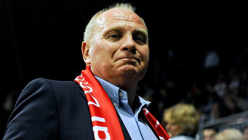 Gegen den Trend: Uli Hoeneß kritisiert das Verhalten einiger Vereine auf dem Transfermarkt. Gegen den Trend: Uli Hoeneß kritisiert das Verhalten einiger Vereine auf dem Transfermarkt.
