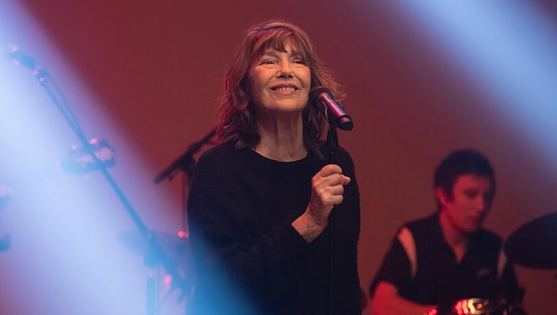Jane Birkin wird vorerst nicht auf der Bühne stehen.
