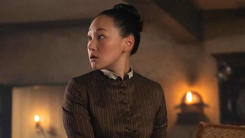 Yerin Ha stößt als Dienstmädchen Sophie neu zu "Bridgerton". Yerin Ha stößt als Dienstmädchen Sophie neu zu "Bridgerton".