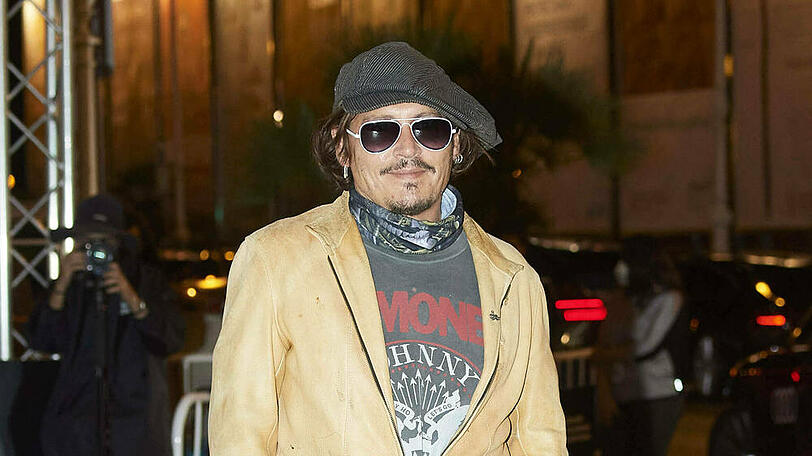 Johnny Depp schlägt beim Internationalen Filmfestival von San Sebastián auf