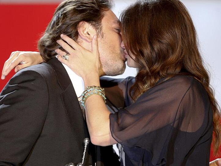 Julia Roberts und Javier Bardem beim Knutschen.