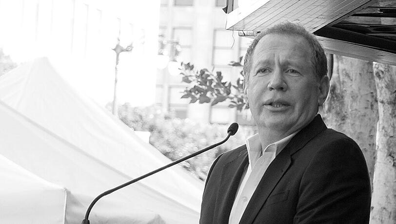 Der Schauspieler und US-Comedian Garry Shandling ist am Donnerstagabend im Alter von 66 Jahren gestorben. Der Schauspieler und US-Comedian Garry Shandling ist am Donnerstagabend im Alter von 66 Jahren gestorben.
