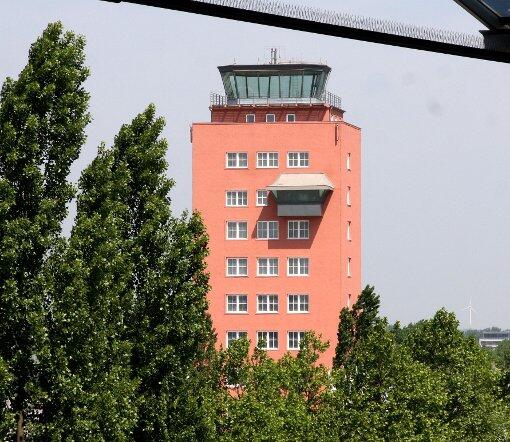 Wahrzeichen von Riem: der rostrote Tower.
