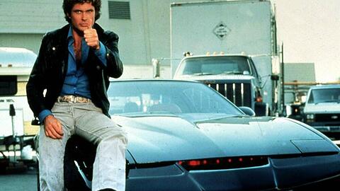 David Hasselhoff mit Kultauto K.I.T.T.