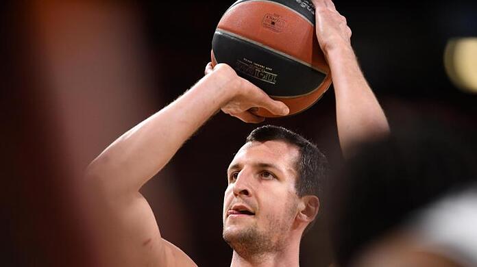 Musste notoperiertt werden: Basketball-Nationalspieler Paul Zipser.