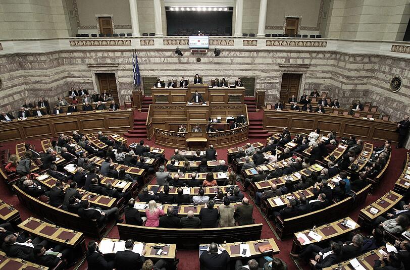 Ein Untersuchungsausschuss des griechischen Parlaments will herausfinden, wer für die Schuldenkrise des Staates verantwortlich war.