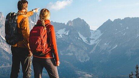 Eine Herbstwanderung am Wilden Kaiser ist ein Naturerlebnis ohnegleichen. Ma&szlig;geschneiderte Tipps erhalten Sie im Postwirt in S&ouml;ll an der Rezeption.