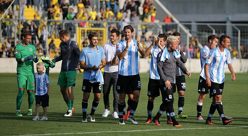 1:0-Sieg gegen Dortmund - die besten Bilder vom "Heimatabend" im Grünwalder.