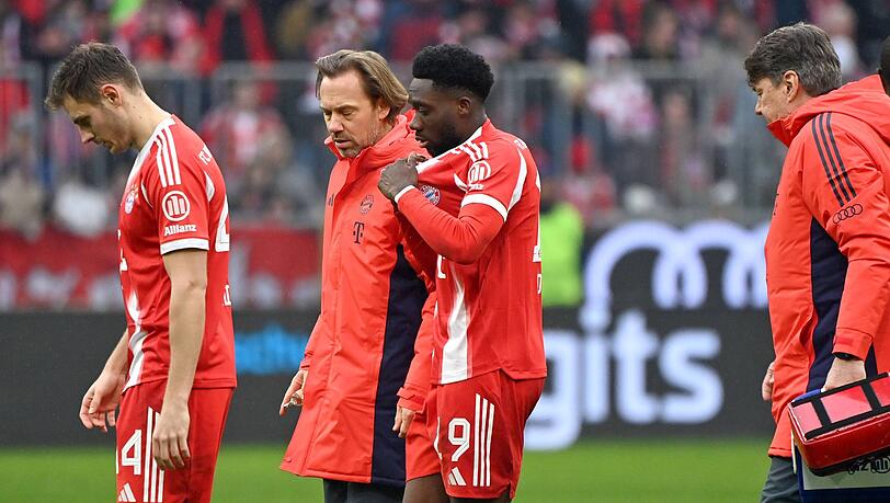 Alphonso Davies zog sich gegen Frankfurt am vergangenen Wochenende einen Muskelfaserriss zu.