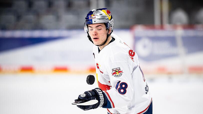 Zusätzliches Testspiel: der EHC um Justin Schütz.