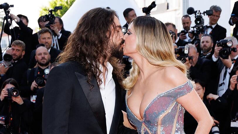 In Cannes küssten sich Tom Kaulitz und Heidi Klum vor den Fotografen. Anschließend gönnten sie sich eine Auszeit in Paris.