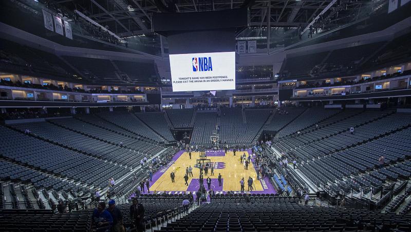Auch der Spielbetrieb in der NBA wird so schnell nicht wieder aufgenommen. Auch der Spielbetrieb in der NBA wird so schnell nicht wieder aufgenommen.
