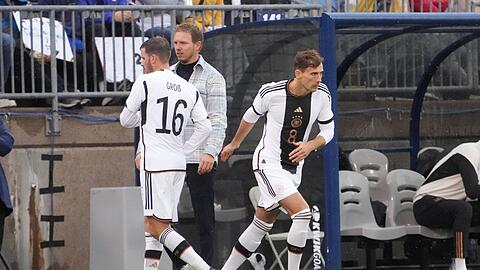 Leon Goretzka (r.) muss sicht hinter Pascal Groß (l.) anstellen, der in den ersten Länderspielen unter Julian Nagelsmann ordentlich Pluspunkte gesammelt hat.