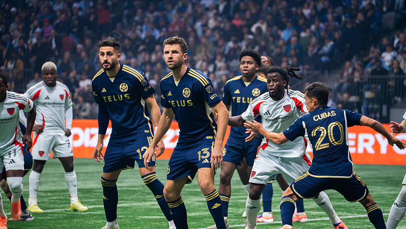 Musste im letzten Ligaspiel vor den Playoffs die erste Niederlage mit den Vancouver Whitecaps einstecken: Thomas Müller. Musste im letzten Ligaspiel vor den Playoffs die erste Niederlage mit den Vancouver Whitecaps einstecken: Thomas Müller.