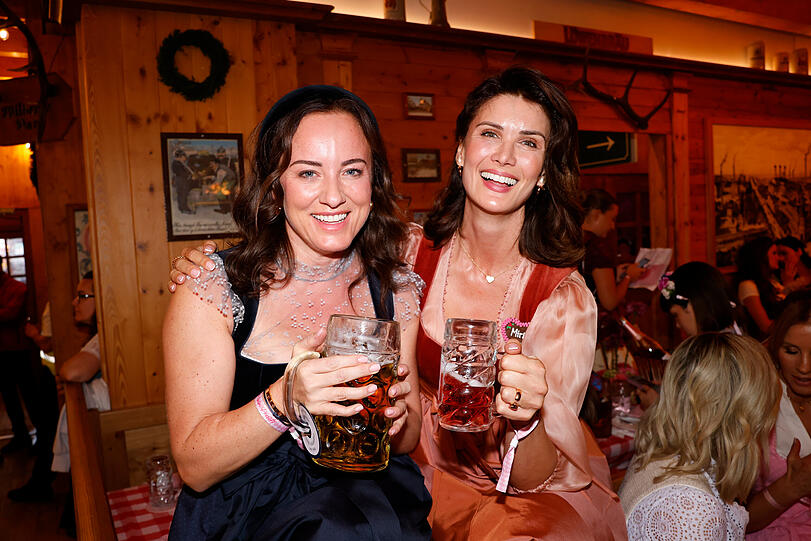 Agnes Rode und Miriam Mack Agnes Rode und Miriam Mack