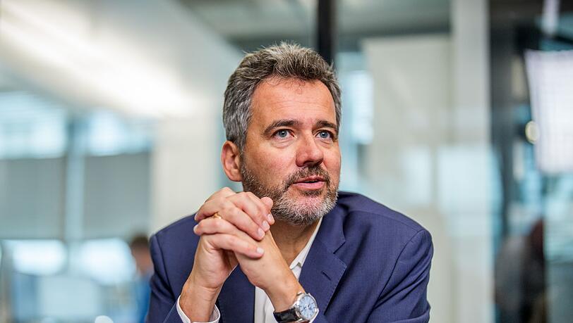 Warnery leitet den Konsumgüterkonzern Beiersdorf seit Mai 2021. Warnery leitet den Konsumgüterkonzern Beiersdorf seit Mai 2021.