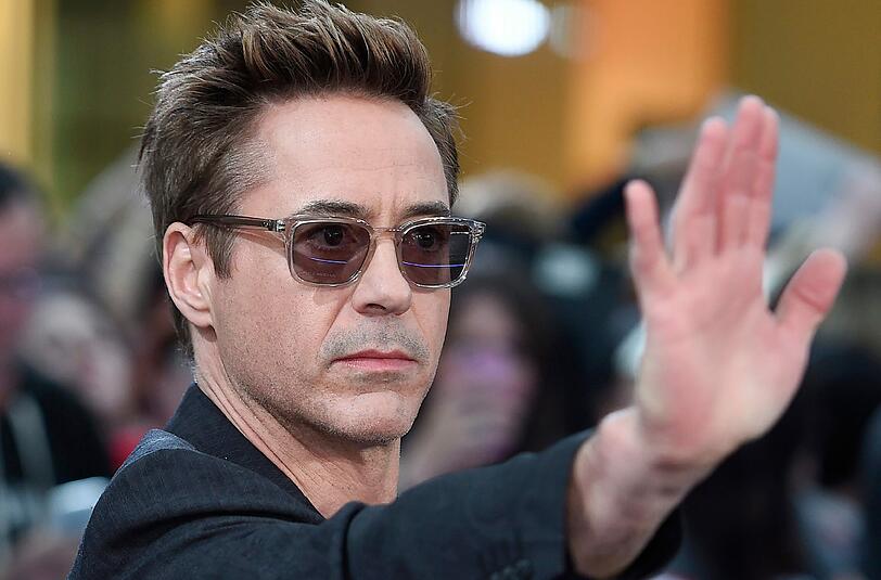 Die Fragen nach seiner Drogenvergangenheit gingen Robert Downey Jr. zu weit. Der Hollywood-Star bricht kurzerhand das Interview mit Channel 4 ab.