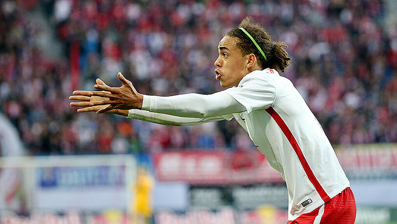 Yussuf Poulsen steht seit 2013 bei RB Leipzig unter Vertrag und spielt für die dänische Nationalmannschaft. Yussuf Poulsen steht seit 2013 bei RB Leipzig unter Vertrag und spielt für die dänische Nationalmannschaft.