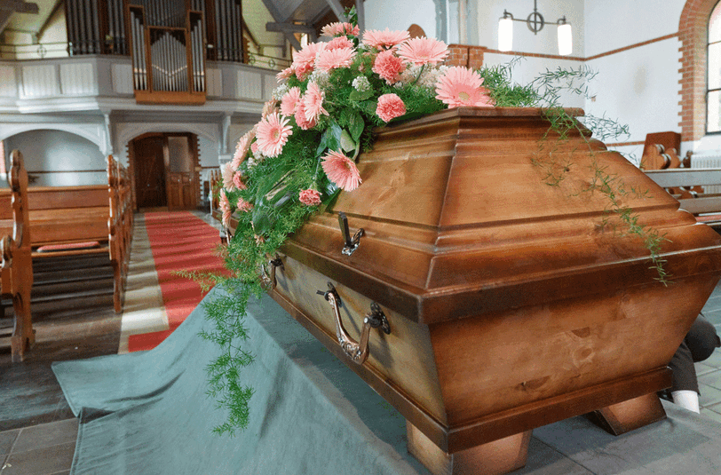 Sarg, Blumenschmuck, Sterbebilder &ndash; das ist nicht billig.