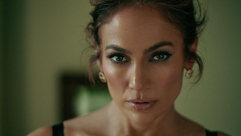 Jennifer Lopez meldet sich bald mit neuer Single zurück.