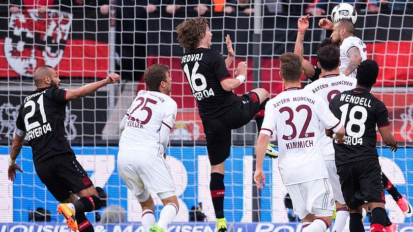 Trotz drückender Überlegenheit gelingt dem FC Bayern gegen Bayer Leverkusen der Siegtreffer einfach nicht.