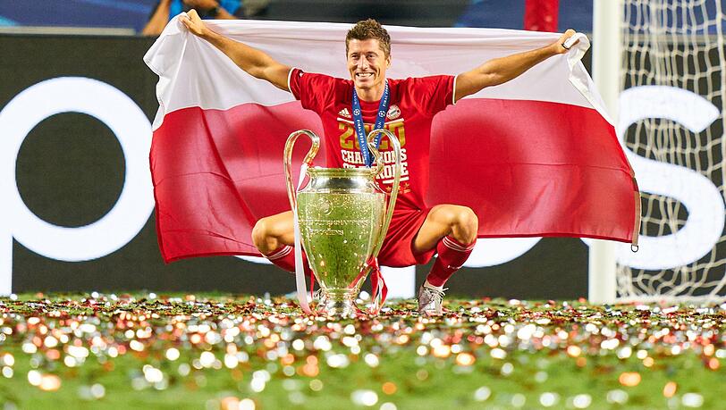 Der polnische Nationalstürmer sorgte mit seinen Toren mit dafür, dass der FC Bayern das Triple holte. Der polnische Nationalstürmer sorgte mit seinen Toren mit dafür, dass der FC Bayern das Triple holte.
