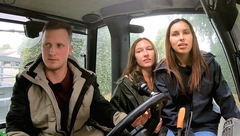 Drei sind zu viel: Dicke Luft bei Patrick, Sarina (M.) und Annika.