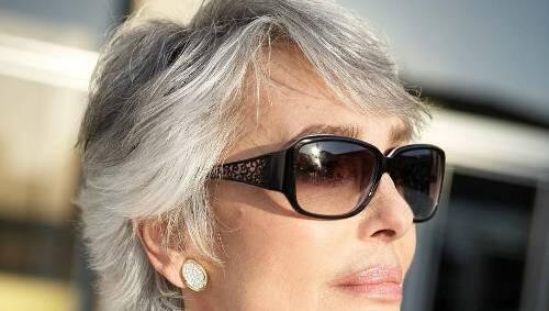 "Oh, wann kommst du?" Daliah Lavi erinnert sich noch einmal an ihre großen Erfolge. "Oh, wann kommst du?" Daliah Lavi erinnert sich noch einmal an ihre großen Erfolge.