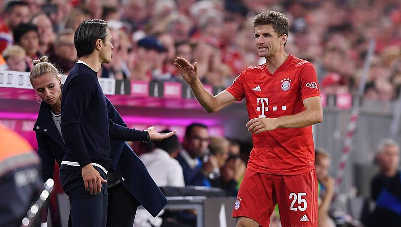 Szene aus dem Sommer 2019: Zwischen Thomas Müller (r.) und dem damaligen Bayern-Trainer Niko Kovac passt es nicht, ein Abschied erscheint mehr als möglich – doch es kommt anders.