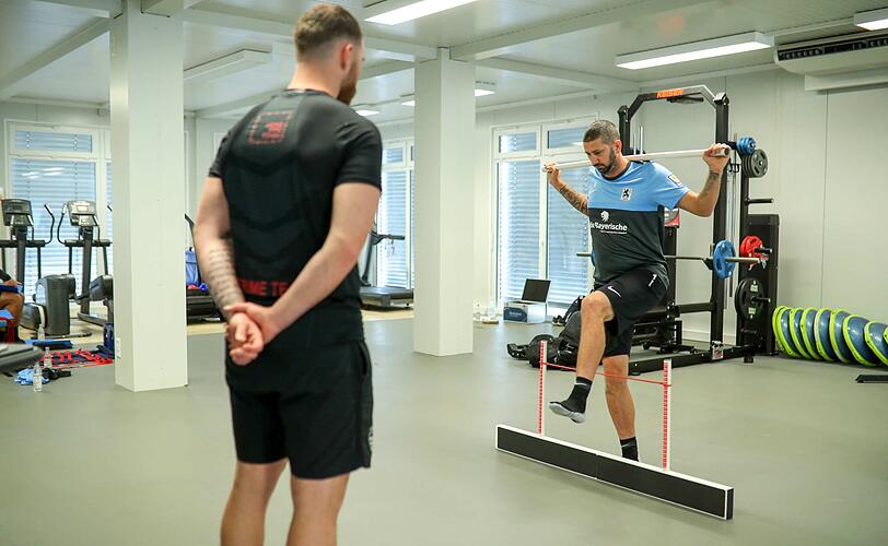 Wer war im Urlaub fleißig - und wer hat das Training schleifen lassen? Am Montag haben die Löwen nach der Sommerpause den obligatorischen Leistungscheck absolviert.
