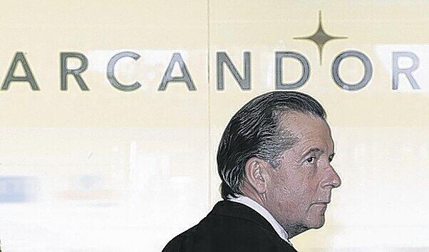 Der letzte Arbeitstag? Karl-Gerhard Eick und Arcandor gehen in die Insolvenz.Foto: dpa