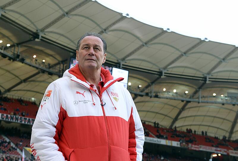 Huub Stevens, der Stuttgart-Retter. Wollte ihn Hasan Ismaik als Löwen-Trainer?