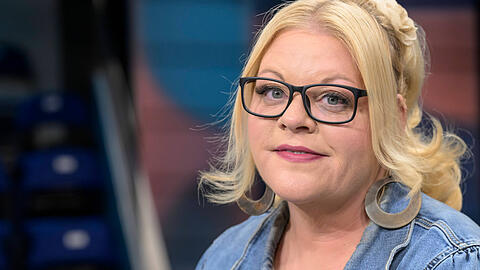 Tine Wittler kehrt 2025 zurück vor die Kamera. Welchen Job hat sie an Land gezogen?