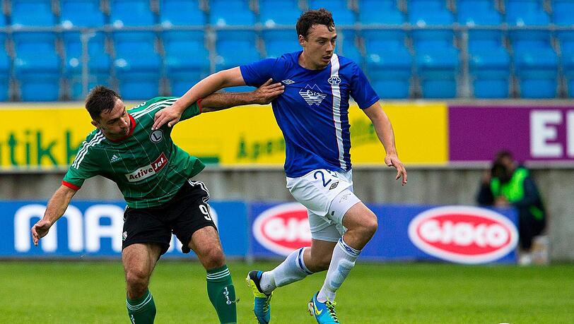 Hat knapp 300 Pflichtspiele für Molde FK auf dem Konto: Innenverteidiger Vegard Forren (r.). Heuert er jetzt beim TSV 1860 an? Hat knapp 300 Pflichtspiele für Molde FK auf dem Konto: Innenverteidiger Vegard Forren (r.). Heuert er jetzt beim TSV 1860 an?