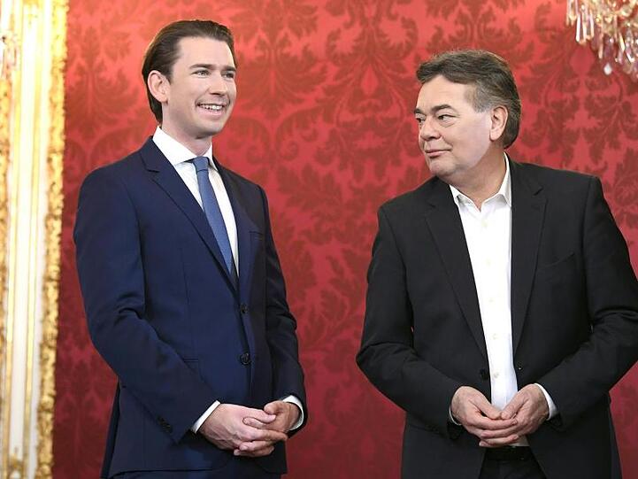Bundeskanzler Sebastian Kurz (l, ÖVP) und Vizekanzler Werner Kogler (Grüne).