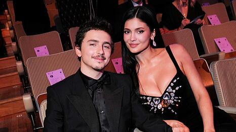 "Marty Supreme" erhielt trotz elf Nominierungen keinen einzigen BAFTA. Auch Timoth&eacute;e Chalamet, der als bester Hauptdarsteller nominiert war, ging leer aus. Daf&uuml;r gl&auml;nzte Kylie Jenner an seiner Seite.