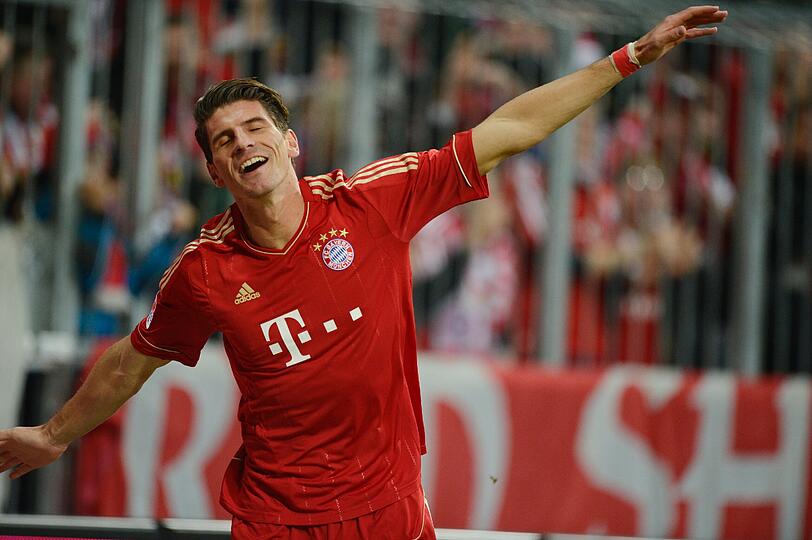 Erstes Saisontor: Mario Gomez traf beim 5:0 gegen Hannover.