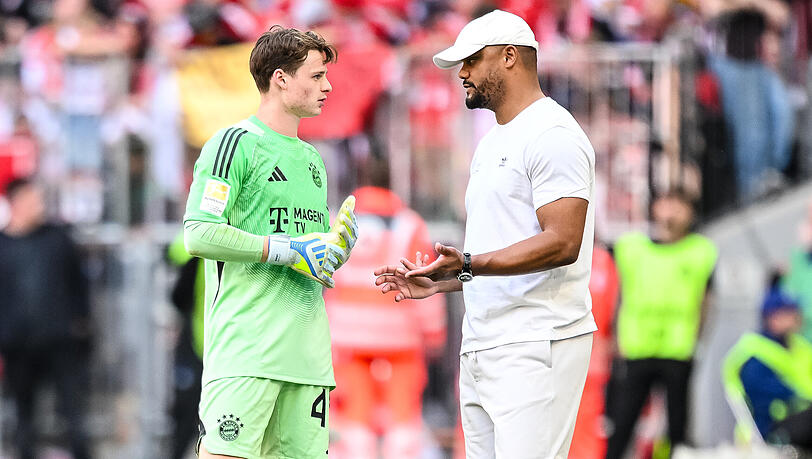 Genießt das Vertrauen von Kompany: Jonas Urbig (l.). Genießt das Vertrauen von Kompany: Jonas Urbig (l.).