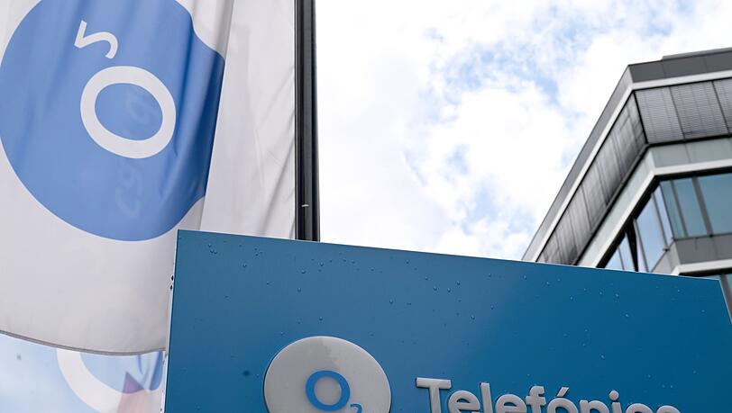 O2 Telefónica plant einen massiven Stellenabbau in Deutschland. (Archivbild) O2 Telefónica plant einen massiven Stellenabbau in Deutschland. (Archivbild)