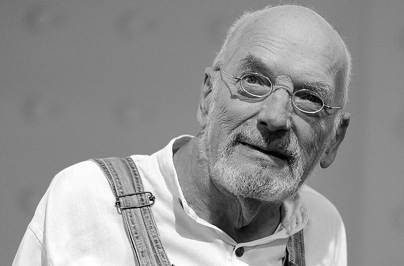 Millionen Kinder wuchsen mit "Löwenzahn" auf. Moderator Peter Lustig wurde 78 Jahre alt, er verstarb am 23. Februar.