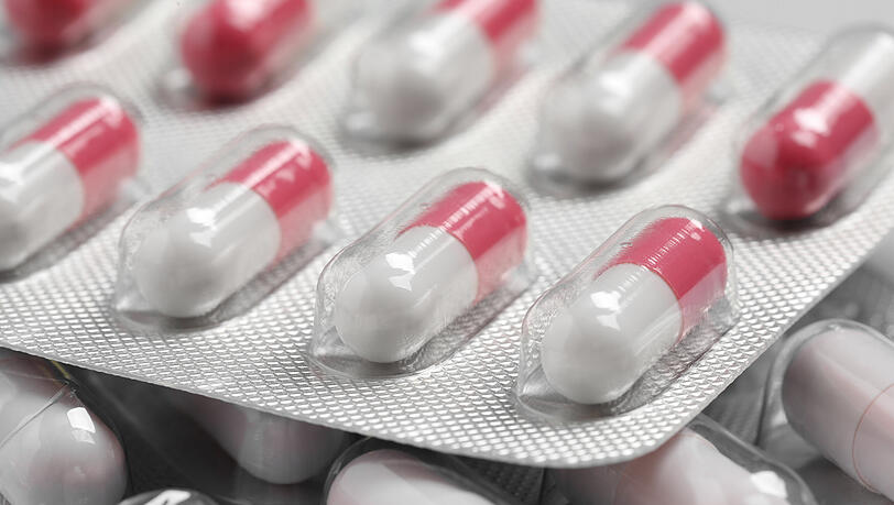Pregabalin und Tavor sind rezeptpflichtige Medikamente zur Behandlung von Angststörungen – bei falscher Anwendung besteht Abhängigkeitsgefahr (Symbolbild).