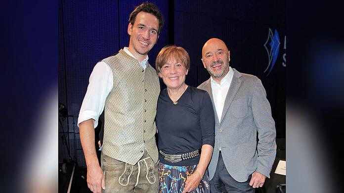 Felix Neureuther mit seinen Eltern Rosi Mittermaier und Christian Neureuther.