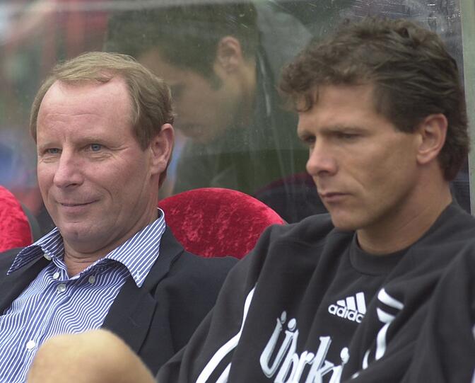 &bdquo;Die Jungs haben genügend Selbstvertrauen getankt, um jetzt auch unseren Angstgegner schlagen zu können&ldquo;, sagt Andreas Möller, der einst für Juventus Turin in Italien spielte: &bdquo;Aber unterschätzen sollte man Italien nicht. Sie treten sehr geschlossen auf.&ldquo;