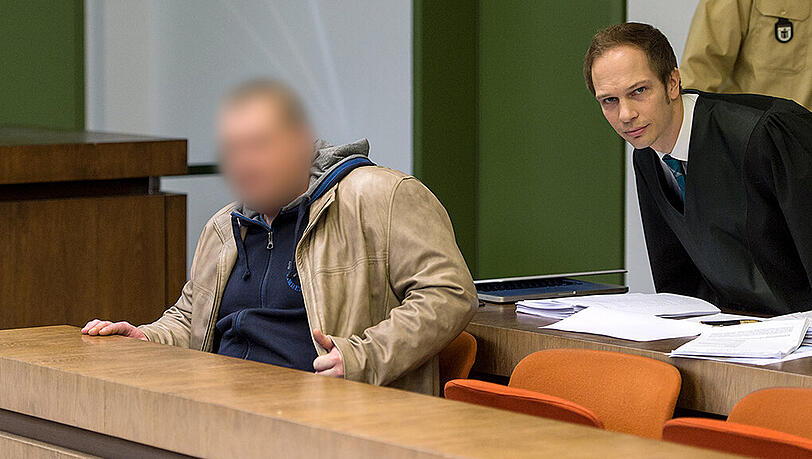Arvid K. beim ersten Verhandlungstag vor dem Münchner Landgericht. Selbst äußert er sich nicht zur Tat. Arvid K. beim ersten Verhandlungstag vor dem Münchner Landgericht. Selbst äußert er sich nicht zur Tat.